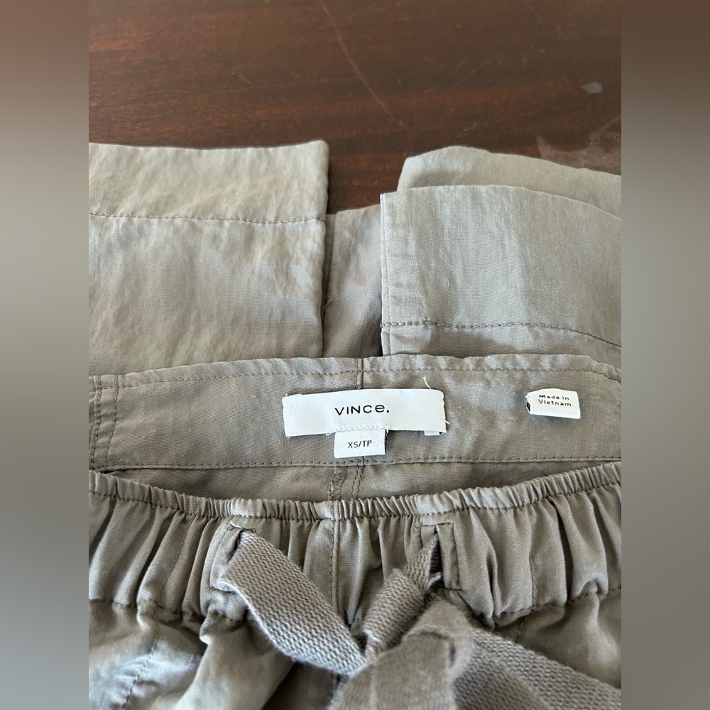 Vince green Drawstring Trousers